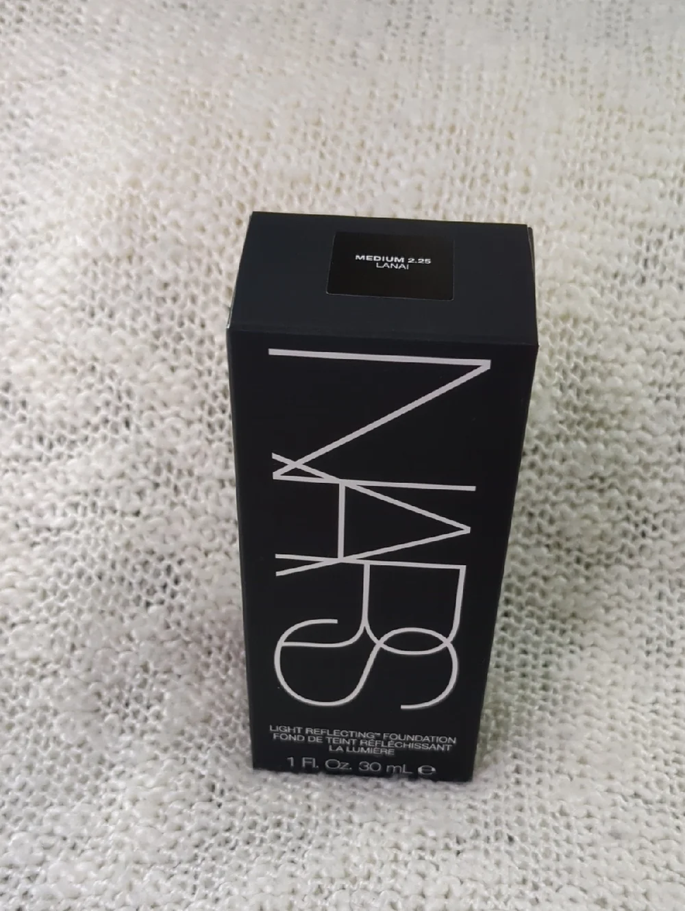 NARS Natural Matte Longwear Foundation in LANAI M2.25, 30ml/1.0fl oz